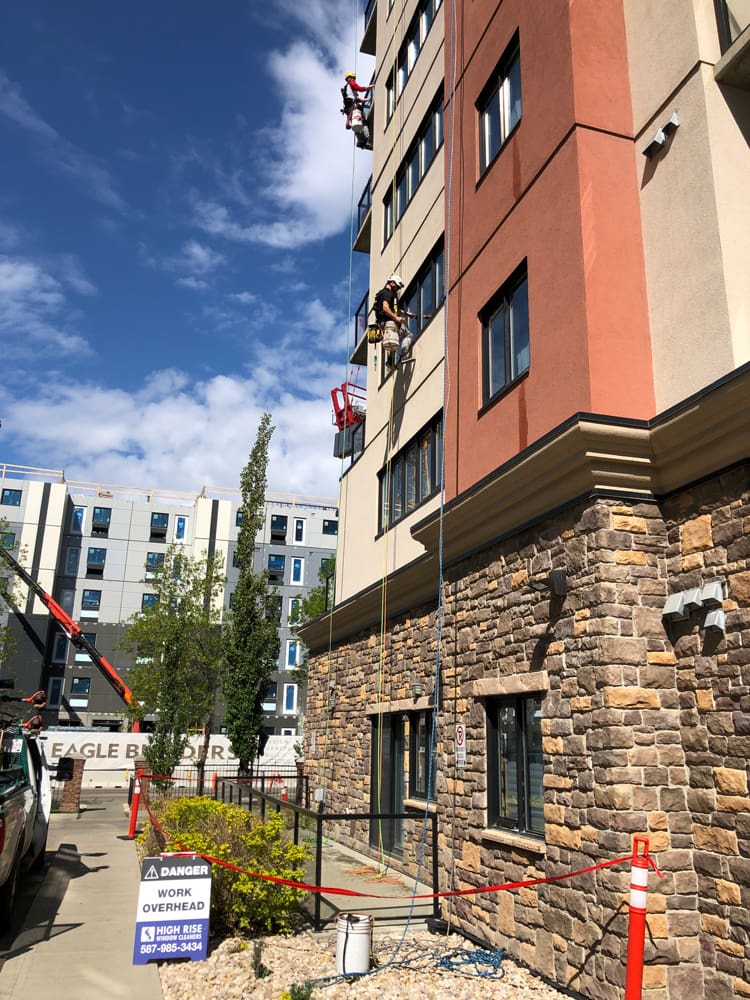Condominium-window-cleaning